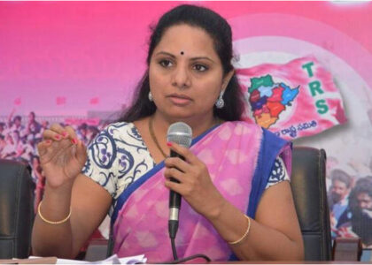 ఆడబిడ్డకో న్యాయం..అదానీకో న్యాయమా..?:కల్వకుంట్ల కవిత