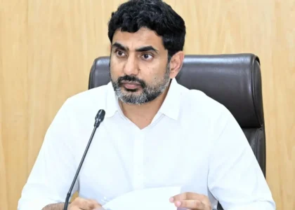 జగన్ కు చెక్ పెట్టడానికి?రాటు దేలిన లోకేష్....