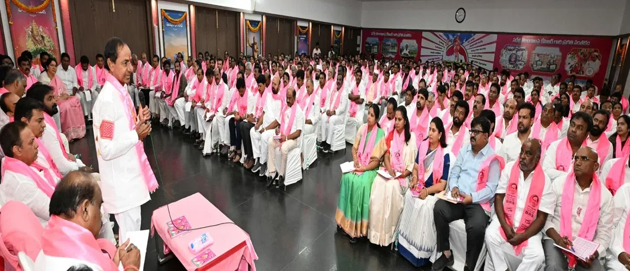 BRS: ఒక్క ఎమ్మెల్సీ సీటు కోసం 30 మంది పోటీ.. కేసీఆర్ మదిలో ఉన్నది ఎవరు.?