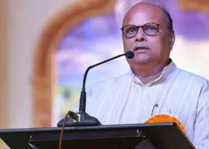 రాజకీయాలకు యనమల గుడ్ బై - కండీషన్స్ అప్లై..!!