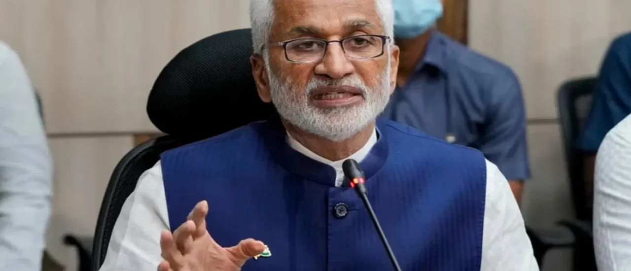 విచారణకు రావాలంటూ సీఐడీ నోటీసులు.. విజయసాయి వస్తారా రారా?