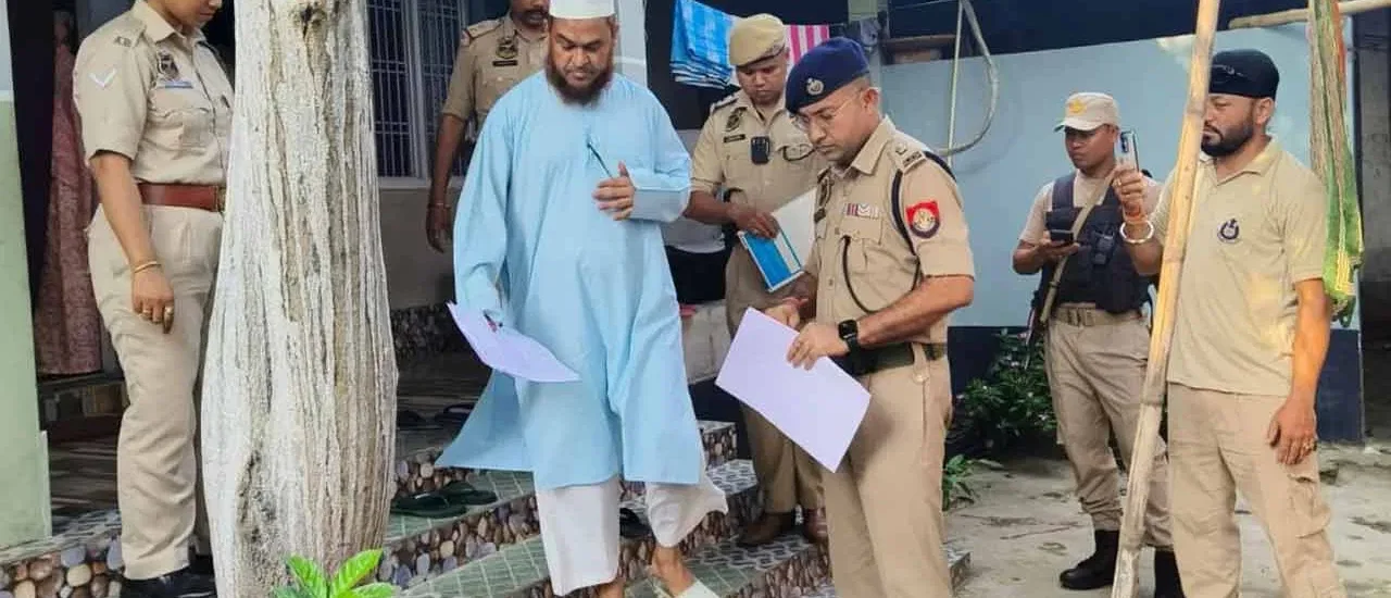పాక్‌ ఉగ్రదాడిని సమర్థించిన ఎమ్మెల్యే.. అరెస్టు చేసి జైల్లో వేసిన పోలీసులు!