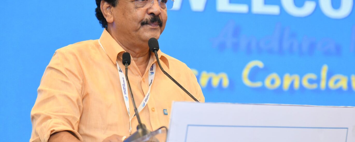 పర్యాటక రంగంలో ఉద్యోగ అవకాశాలు కల్పిస్తాం : మంత్రి కందుల దుర్గేష్