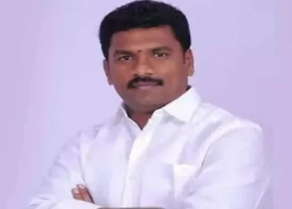 సస్పెండ్ చేస్తూ వైఎస్ జగన్ ఆదేశాలు