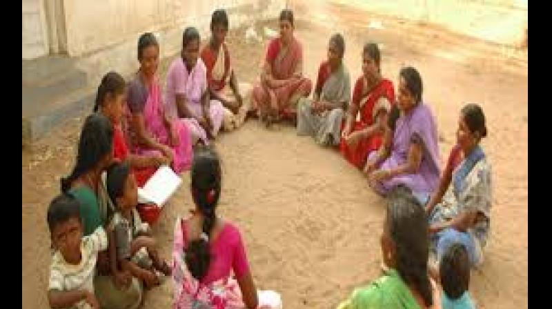 డ్వాక్రా మహిళలకు ఏపీ ప్రభుత్వం తీపికబురు.. రెండు శాతం రాయితీ..