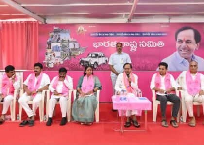 30 వేల మెజార్టీతో మనదే విజయం ..తేల్చేసిన కేసీఆర్